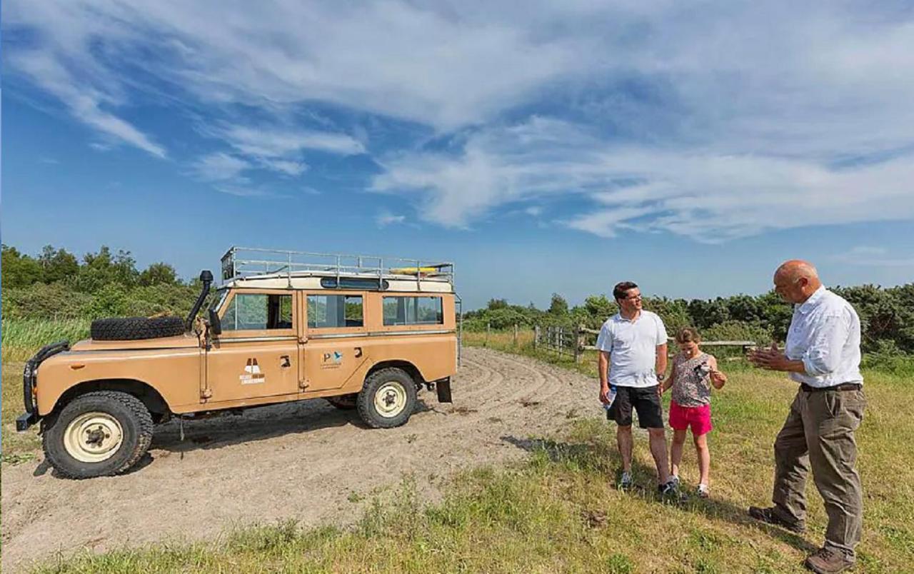 Chalet Op Camping Lauwersoog Met 3 Slaapkamers En Vaatwasser - Joycasa ภายนอก รูปภาพ